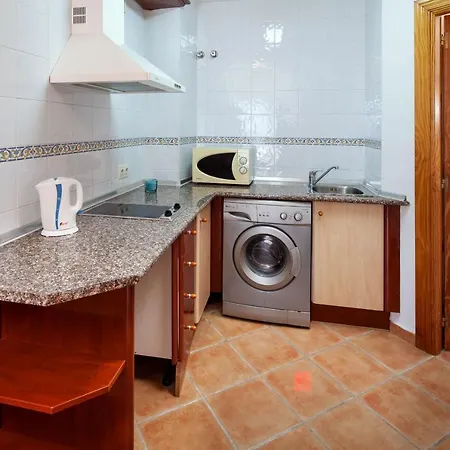 Apartamento 3b En Carihuela Junto A La Playa *